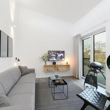 Gorgeous In Lembruch-duemmer With Kitchen Lembruch