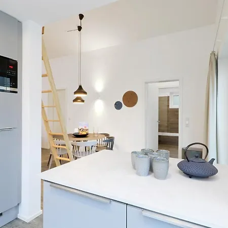 Front In Lembruchduemmer 렘부르흐