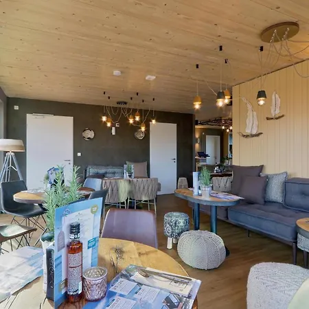 Gorgeous In Lembruchduemmer With Sauna Feriehus *